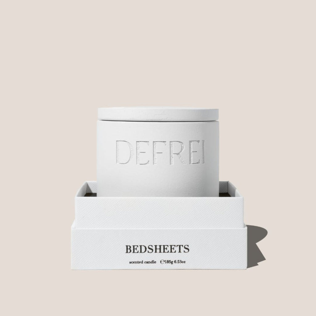 BEDSHEETS CANDLE