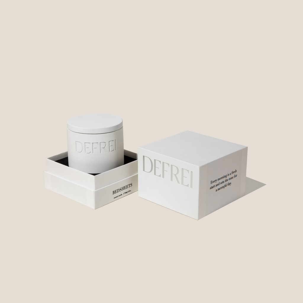 BEDSHEETS CANDLE