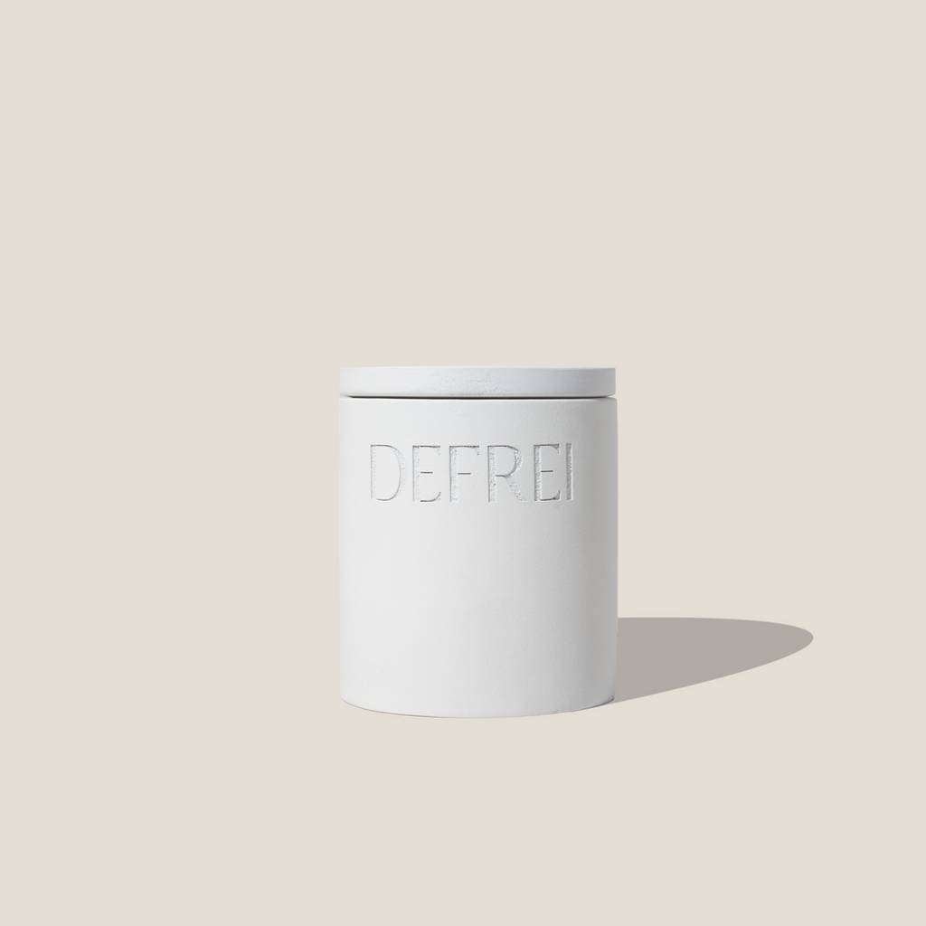 BEDSHEETS CANDLE